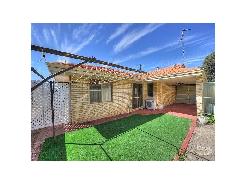 2/120 Mandurah Terrace, Mandurah WA 6210