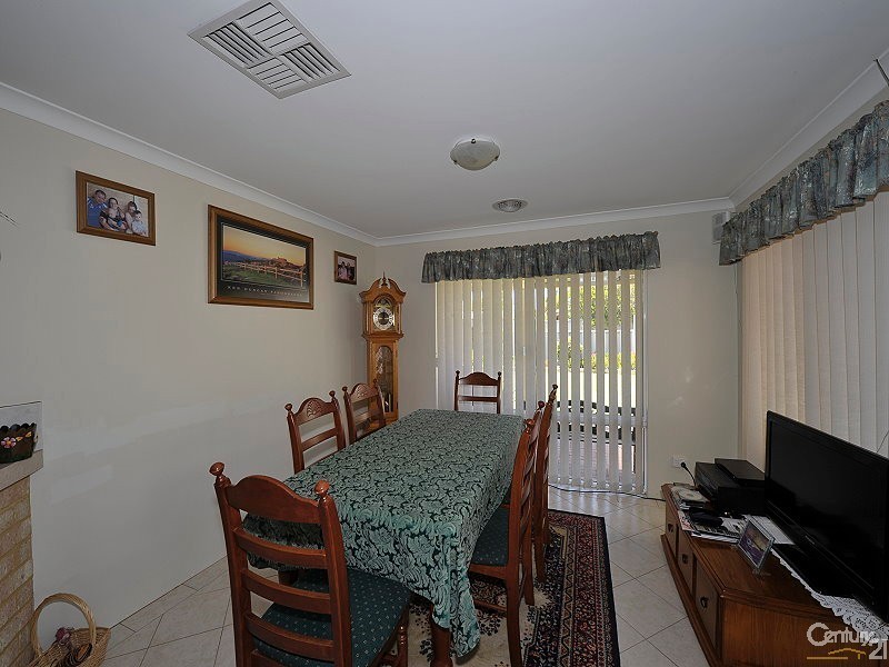 31 Inverness Drive, Meadow Springs WA 6210