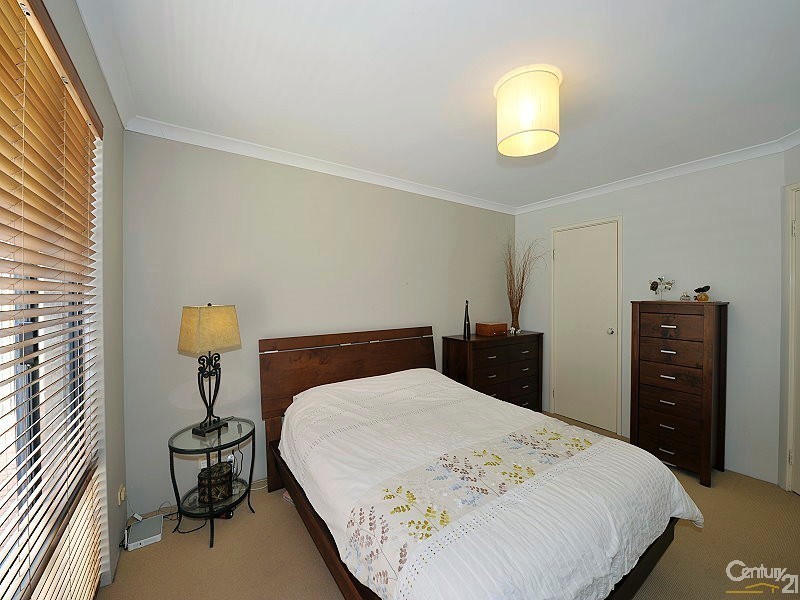 5 Onslow Court, Mandurah Quays, Erskine WA 6210