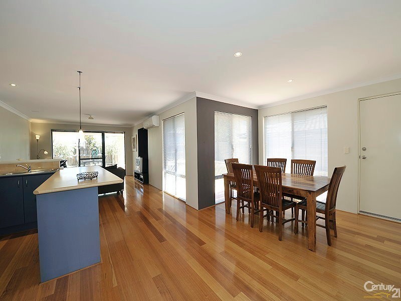 5 Onslow Court, Mandurah Quays, Erskine WA 6210