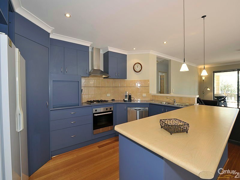 5 Onslow Court, Mandurah Quays, Erskine WA 6210