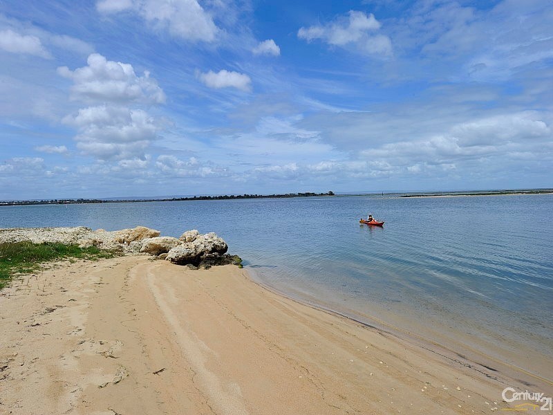 5 Onslow Court, Mandurah Quays, Erskine WA 6210