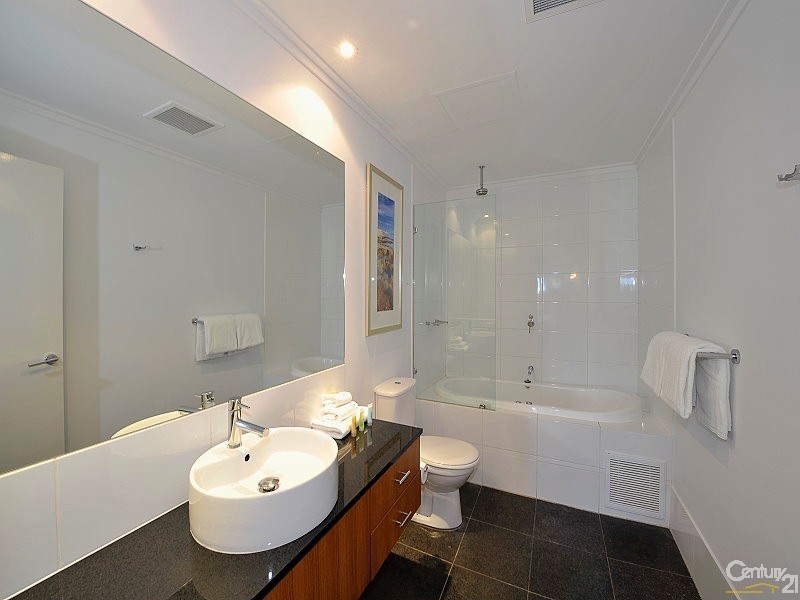 107 Seashells 16 Dolphin Drive, Mandurah WA 6210