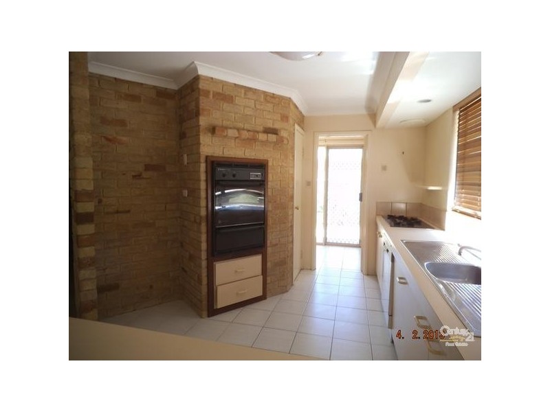 4 Cleveland Crt MEADOW SPRINGS, Mandurah WA 6210