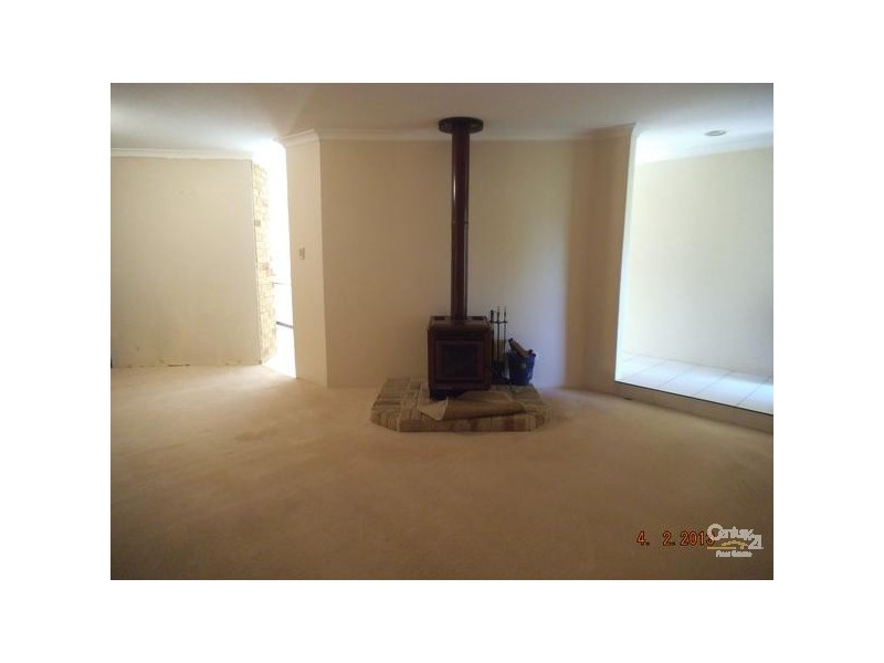 4 Cleveland Crt MEADOW SPRINGS, Mandurah WA 6210