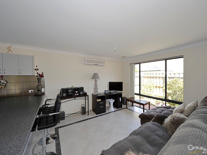 8/2 Shannon Road, Mandurah WA 6210