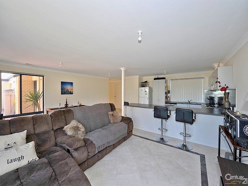 8/2 Shannon Road, Mandurah WA 6210