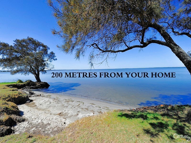 18  Wanjeep Street, Dudley Park WA 6210