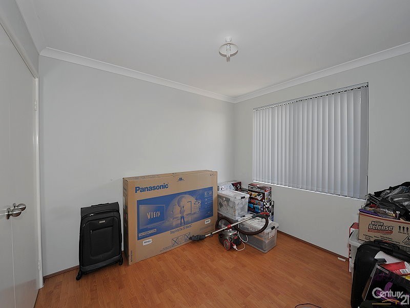 18  Wanjeep Street, Dudley Park WA 6210