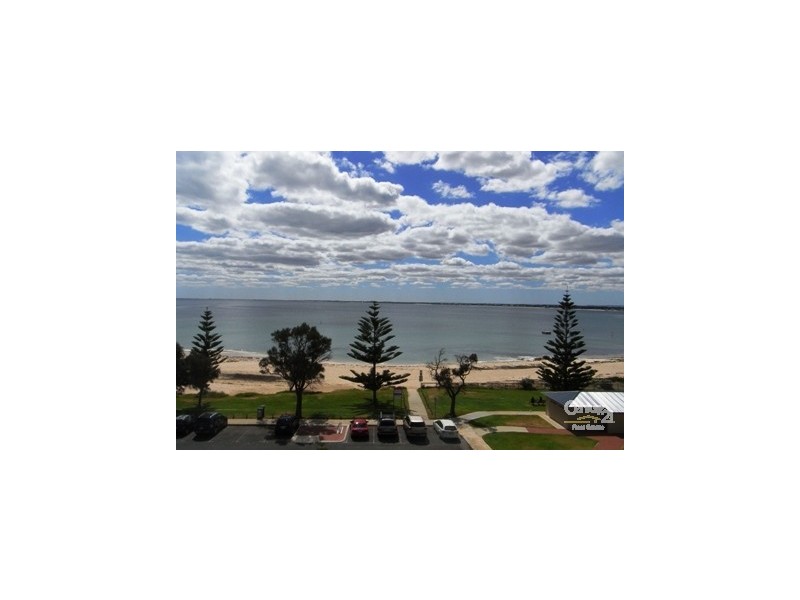 17/11 Halls Head Pde HALLS HEAD, Mandurah WA 6210