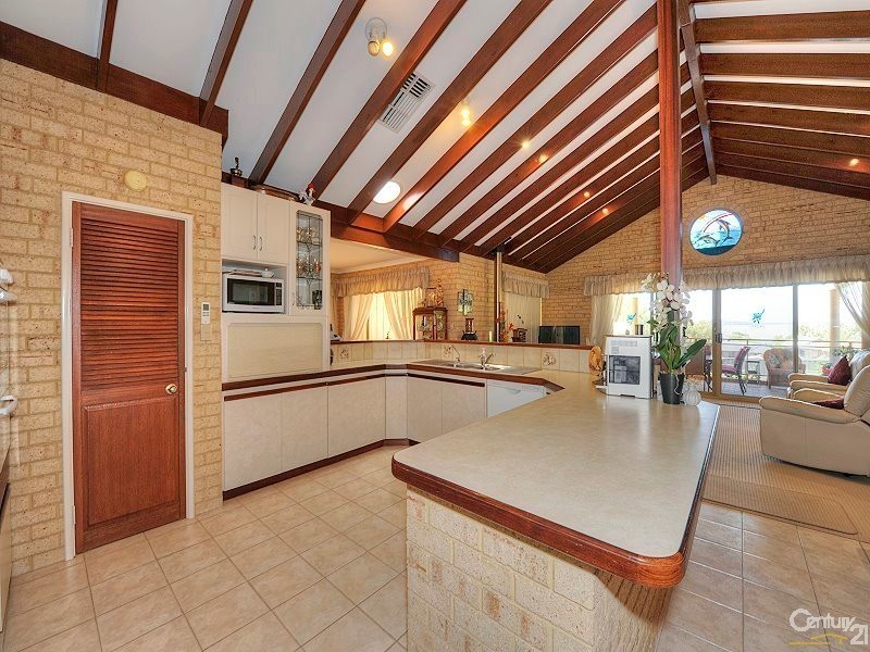 24 Park Ridge Drive, Bouvard WA 6211