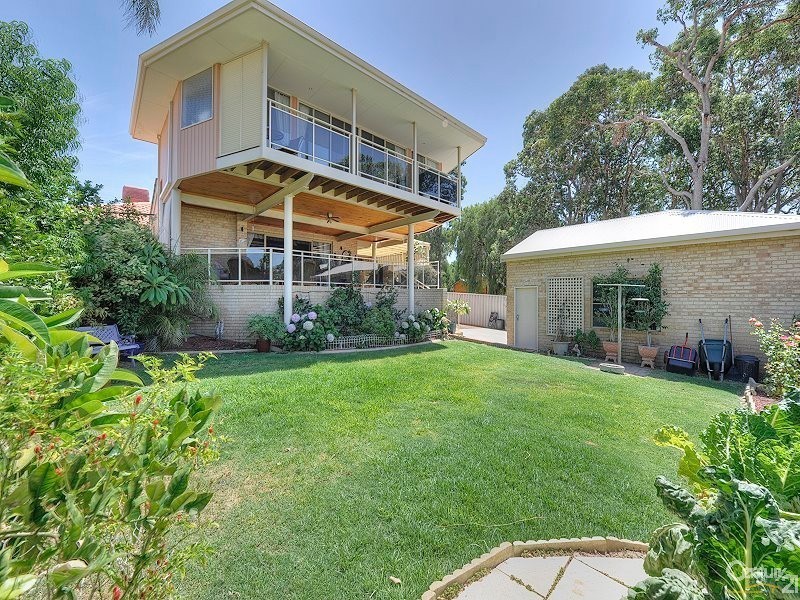 24 Park Ridge Drive, Bouvard WA 6211