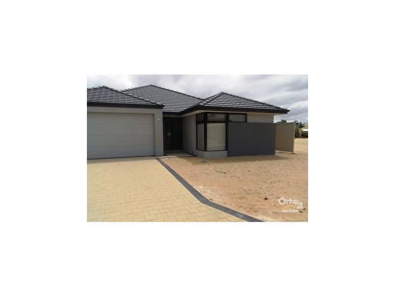 18 Gibbs Circuit RAVENSWOOD, Mandurah WA 6210