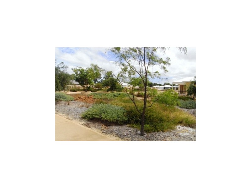 18 Gibbs Circuit RAVENSWOOD, Mandurah WA 6210