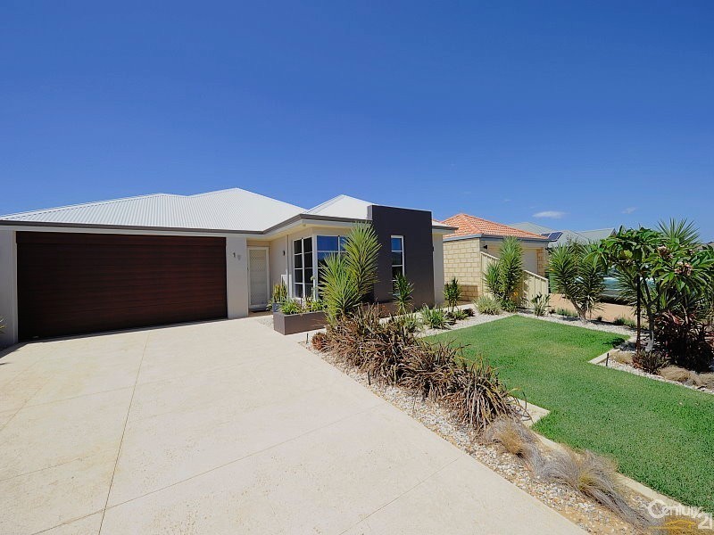 19 Yindana Boulevard, Lakelands WA 6180