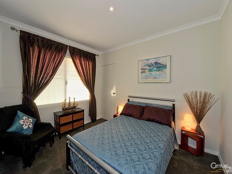 19 Yindana Boulevard, Lakelands WA 6180