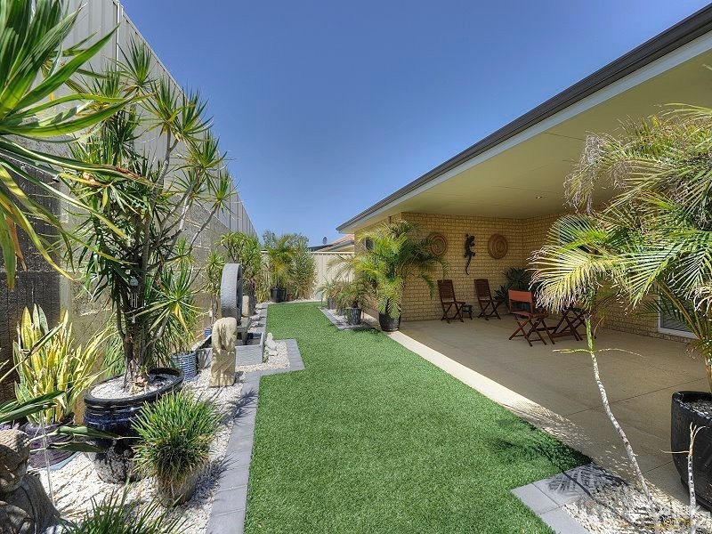 19 Yindana Boulevard, Lakelands WA 6180