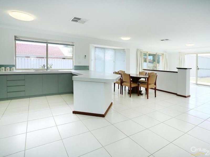 17 Damon Street, Singleton WA 6175
