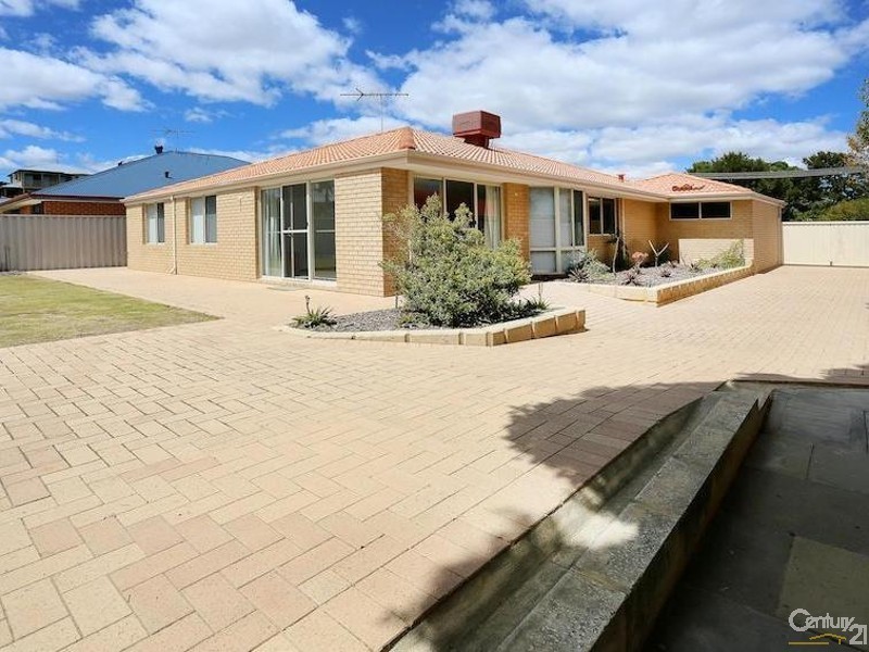17 Damon Street, Singleton WA 6175