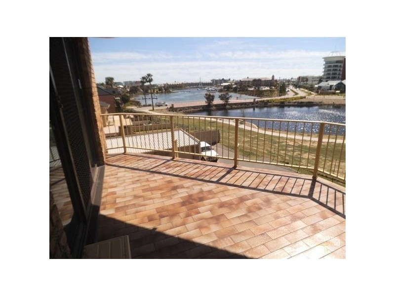 7/78 Ormsby Tce SILVER SANDS, Mandurah WA 6210