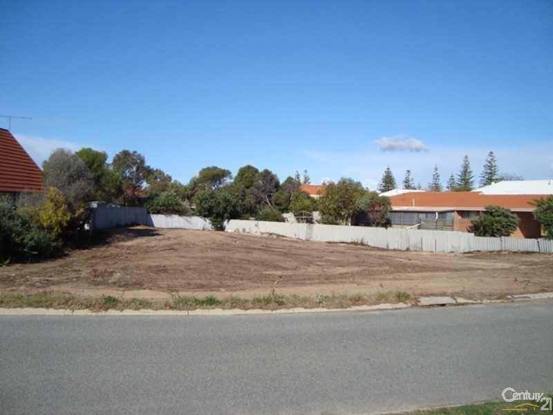 34 Indiana Parade, Singleton WA 6175