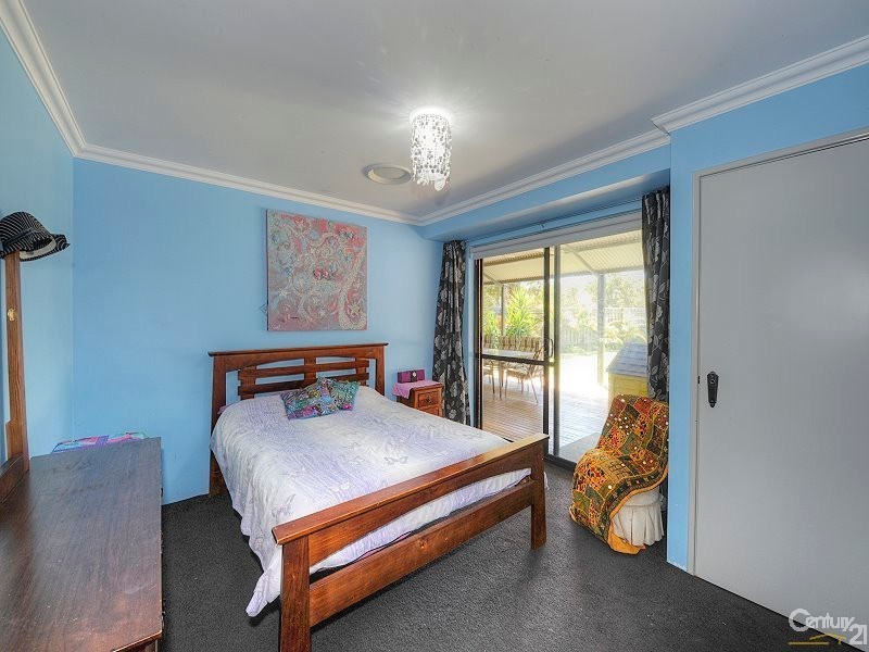 16 Arabian Drive, Coodanup WA 6210