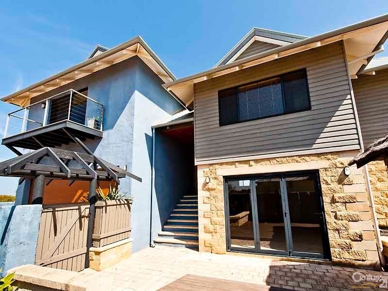 131 Westview Parade, Wannanup WA 6210