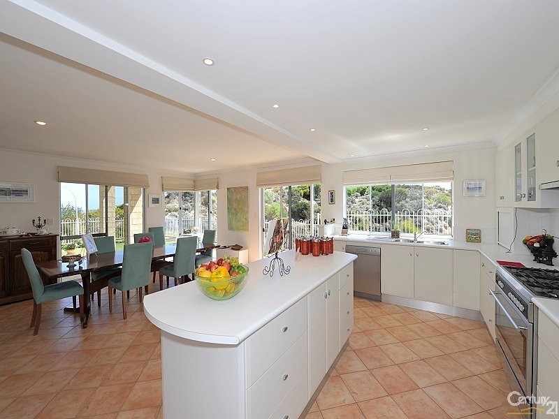 18 Dongara Vista, Dawesville WA 6211