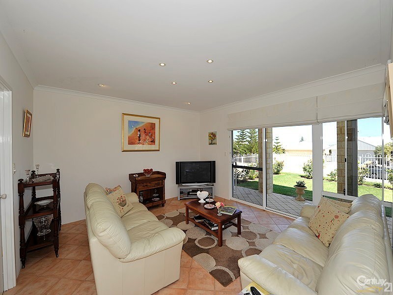 18 Dongara Vista, Dawesville WA 6211