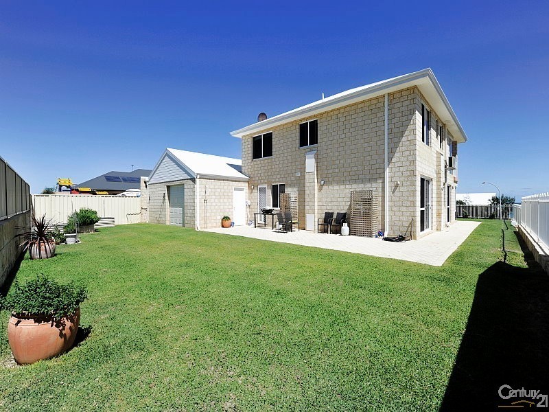 18 Dongara Vista, Dawesville WA 6211