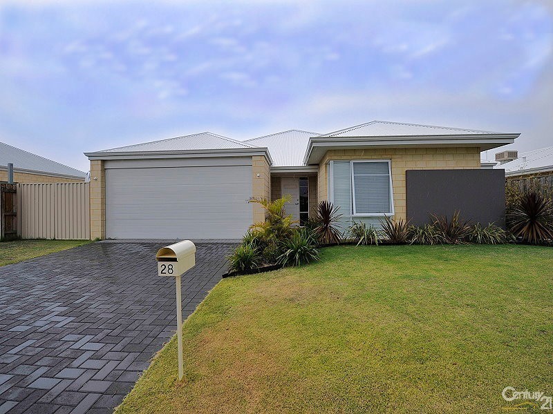 28 Bronzewing Court, Erskine WA 6210