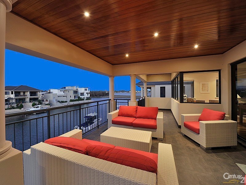 40 Brindabella Crescent, Halls Head WA 6210