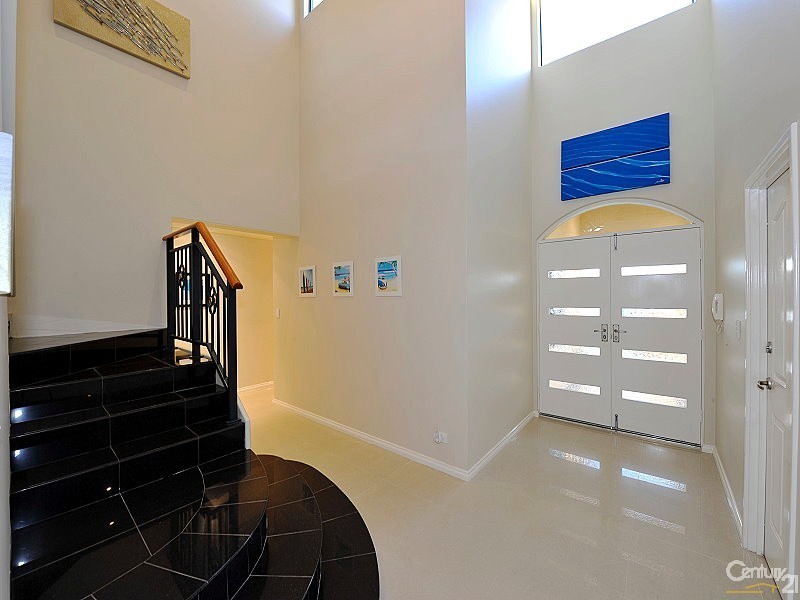 40 Brindabella Crescent, Halls Head WA 6210