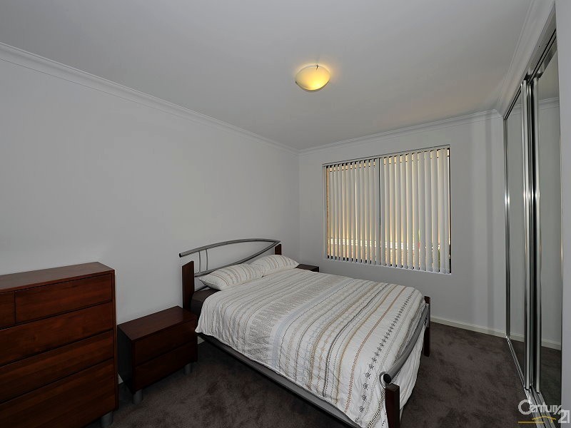 20 Calder Nook, Lakelands WA 6180