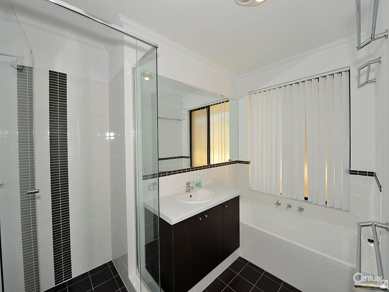 20 Calder Nook, Lakelands WA 6180