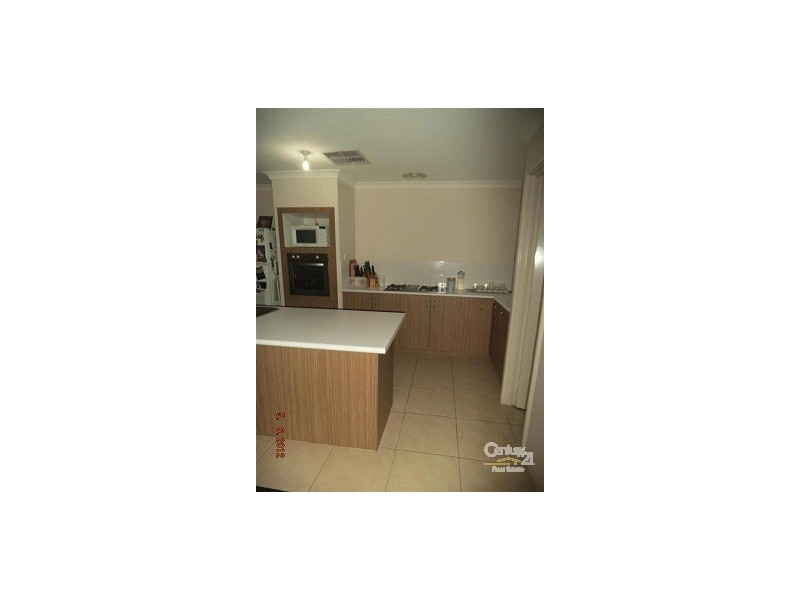 20 Menna Brace, Greenfields WA 6210