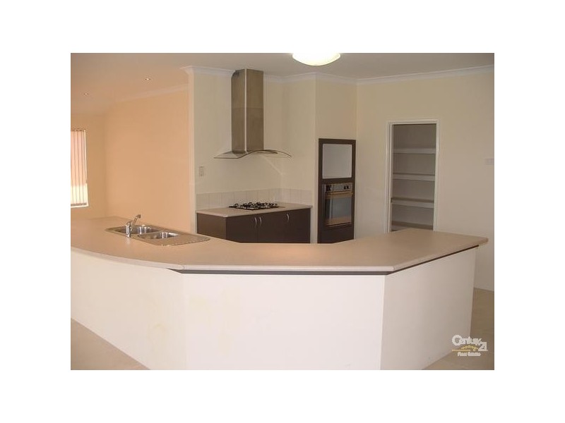 7 Pytheas Approach, Dudley Park WA 6210