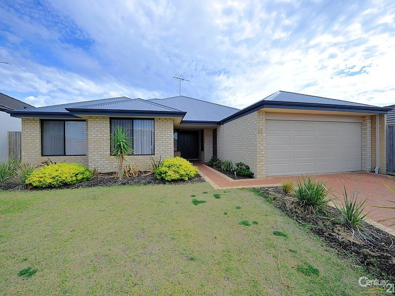 15 Adriana Way, Halls Head WA 6210