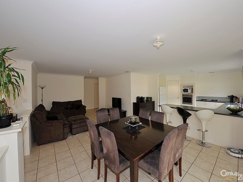 15 Adriana Way, Halls Head WA 6210