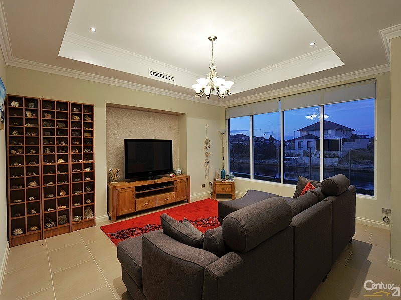 64 Avocet Island Quays, Wannanup WA 6210