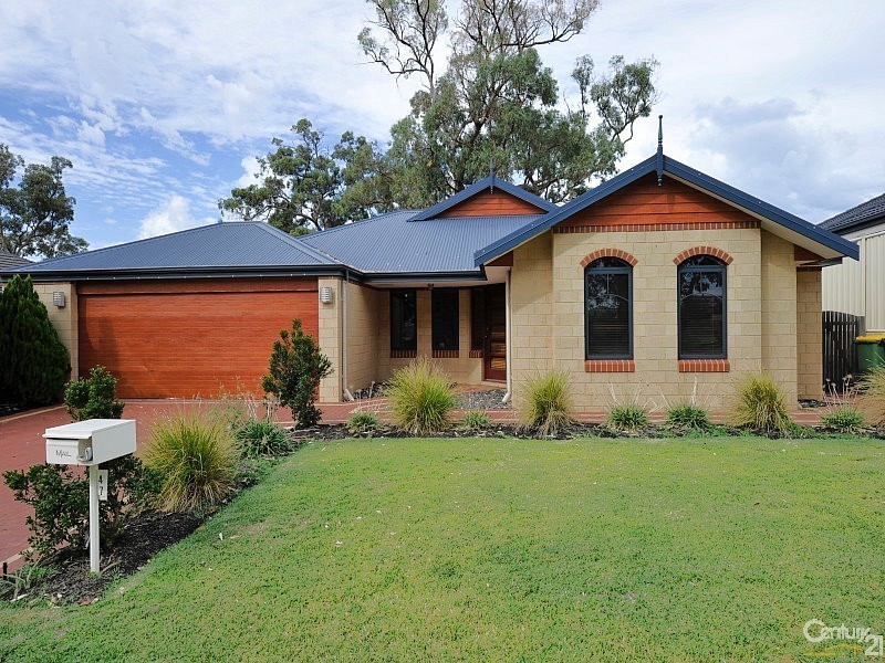 47 Ballard Meander, Lakelands WA 6180