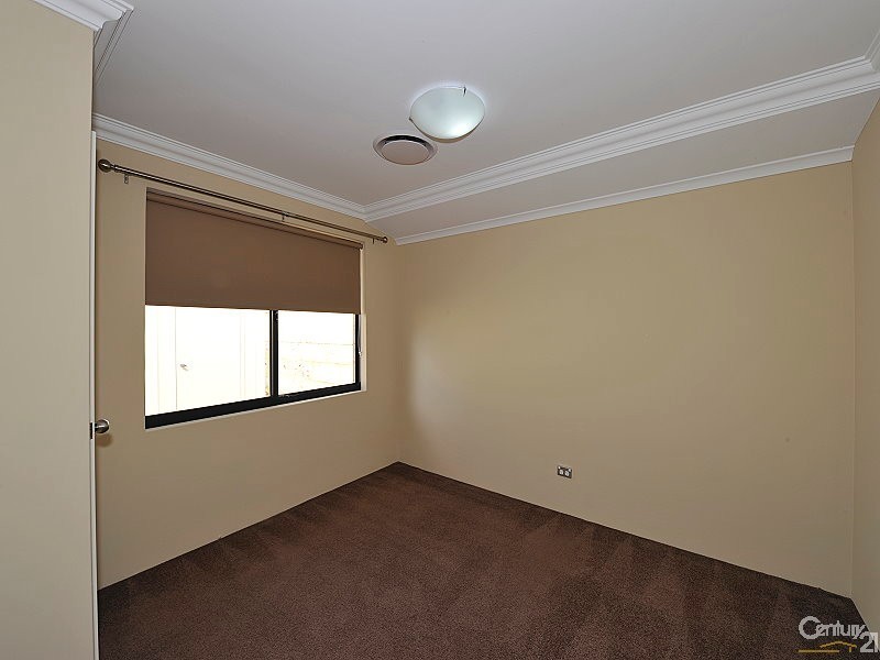 47 Ballard Meander, Lakelands WA 6180