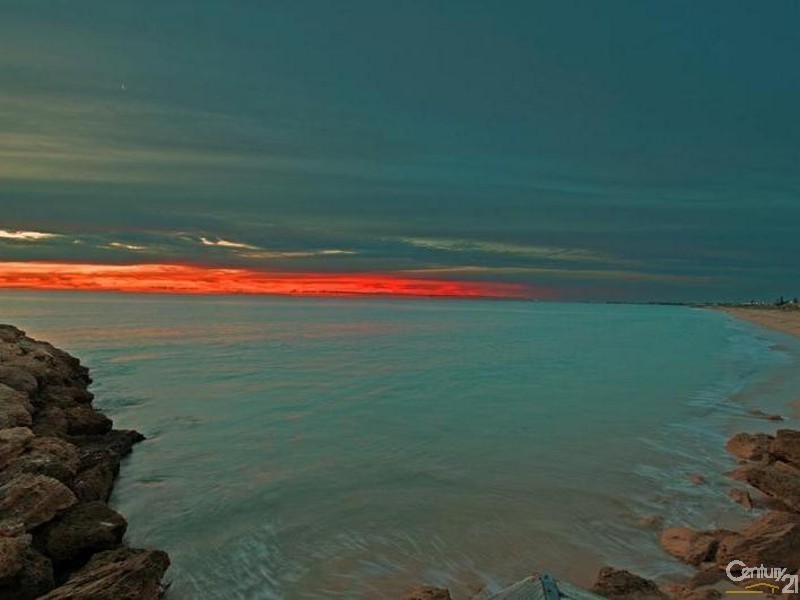 16 Collier Street, Silver Sands WA 6210