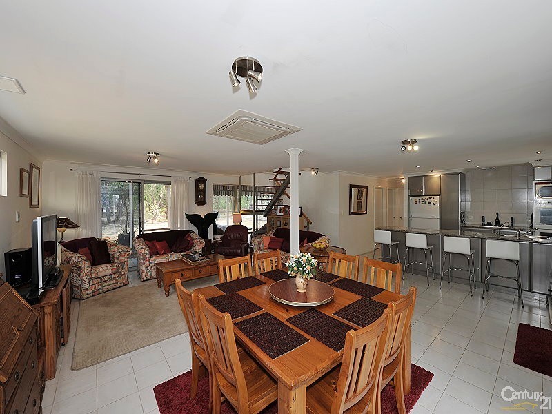 168 Watson Drive, Barragup WA 6209