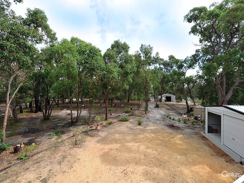 168 Watson Drive, Barragup WA 6209