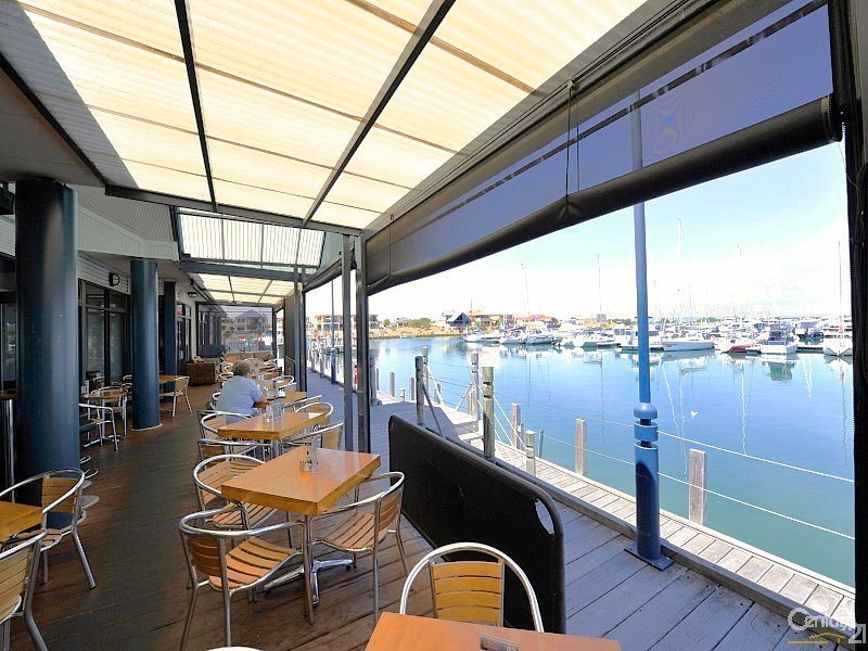 26 Sandpiper Island Retreat, Wannanup WA 6210