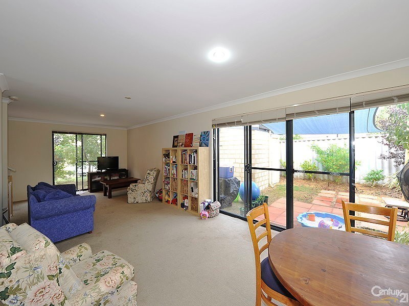 8/2 Bortolo Drive, Greenfields WA 6210