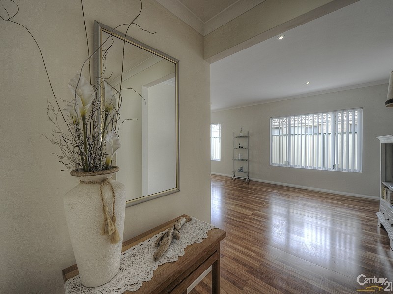 4B  Iris Court, Coodanup WA 6210