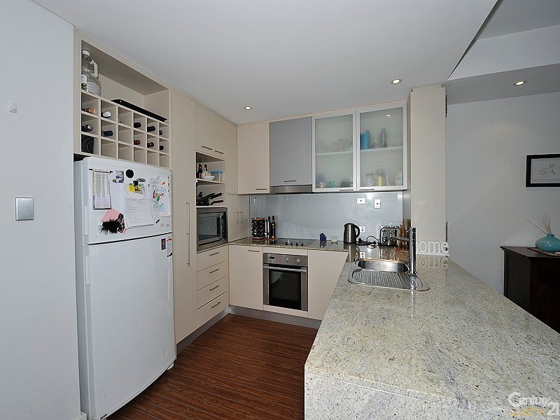 3305 Seashells 16 Dolphin Drive, Mandurah WA 6210