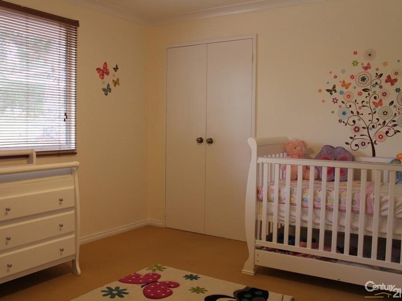 25 Corker Vale, Lake Clifton WA 6215